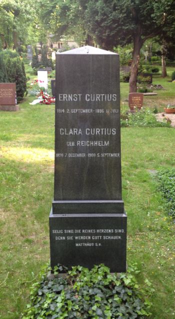 Grabstein Ernst Curtius, Alter St. Matthäus Kirchhof, Berlin-Schöneberg