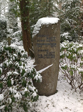 Grabstein Yvonne Klett, geb. Göhring, Waldfriedhof Stuttgart-Degerloch