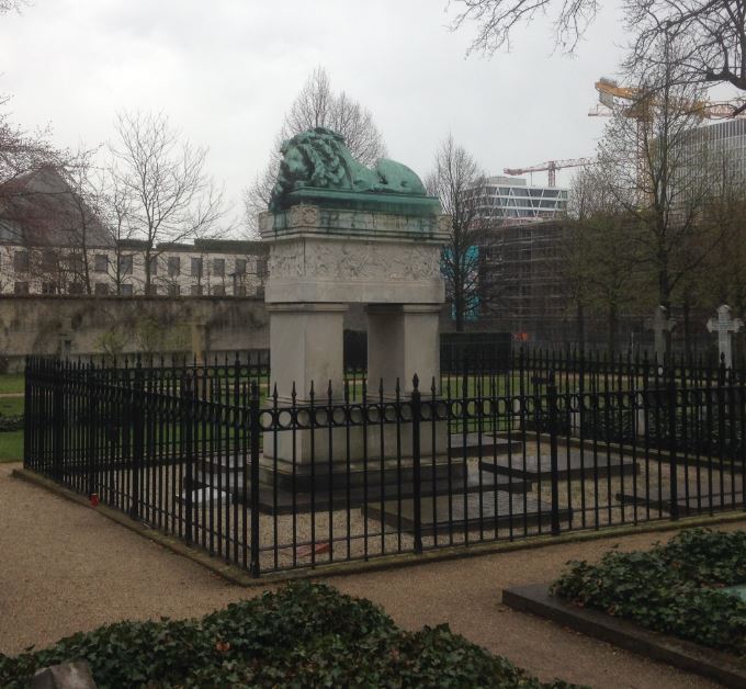 Grabstein Juliane Gräfin zu Dohna-Schlobitten, geb. von Scharnhorst, Invalidenfriedhof Berlin, Deutschland