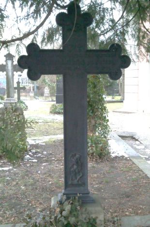Grabstein Caroline Weihrich, geb. Lorenz, Kirchhof Zehlendorf, Berliner Str./Clayallee, Berlin