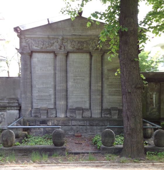 Grabstein Ena Messel, Alter St. Matthäus Kirchhof, Berlin-Schöneberg