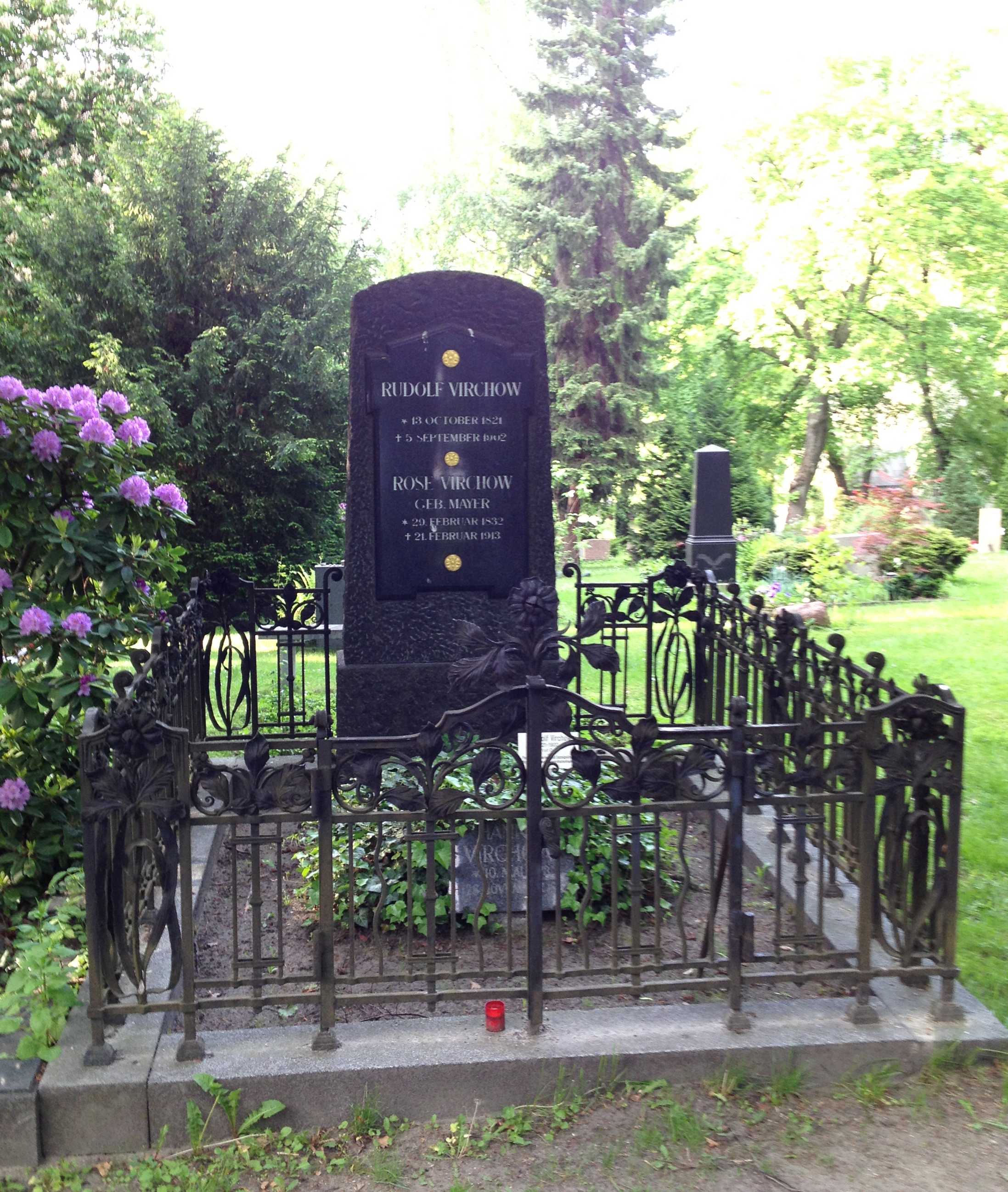 Grabstein Hanna Virchow, Alter St. Matthäus Kirchhof, Berlin-Schöneberg