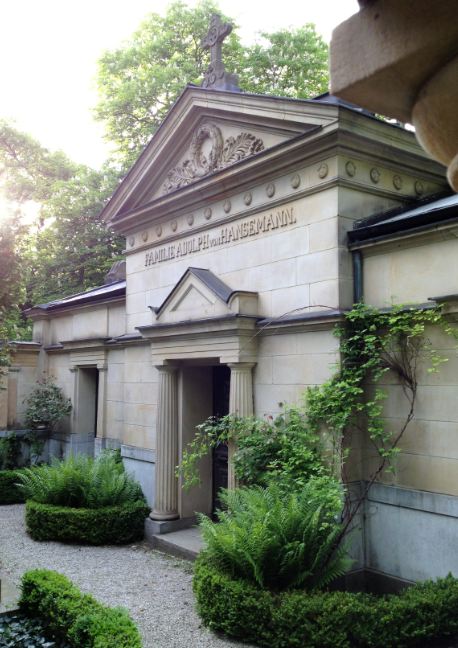 Grabstein Sophie Vorländer, geb. Hansemann, Alter St. Matthäus Kirchhof, Berlin-Schöneberg