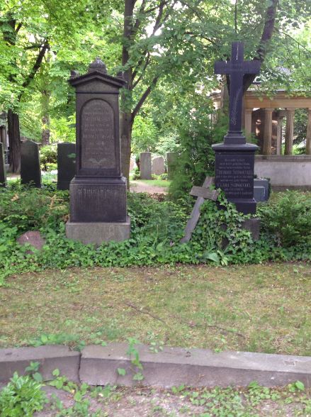 Grabstein Gustav Gessner, Alter St. Matthäus Kirchhof, Berlin-Schöneberg