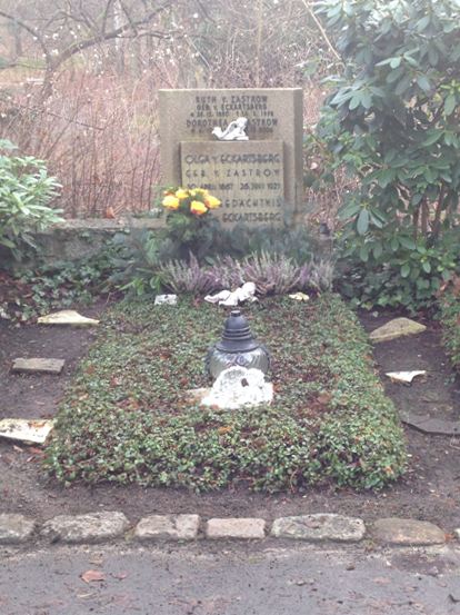 Grabstein Ruth von Zastrow, geb. von Eckartsberg, Friedhof Heerstraße, Berlin-Charlottenburg, Deutschland