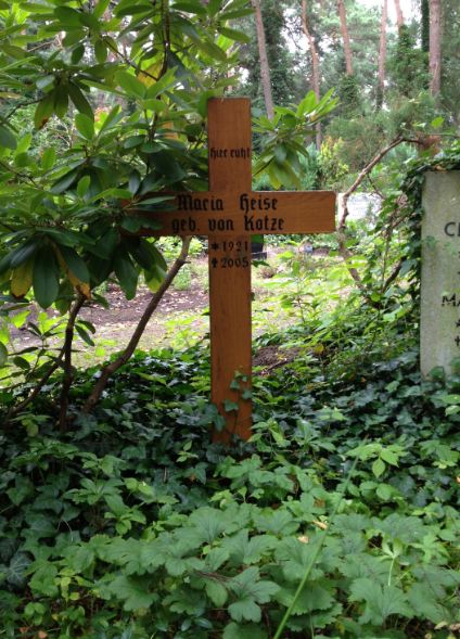 Grabstein Maria Heise, geb. von Kotze, Waldfriedhof Dahlem, Berlin, Deutschland