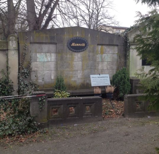 Grabstein Paul Mamroth, Friedhof Teltow, Brandenburg