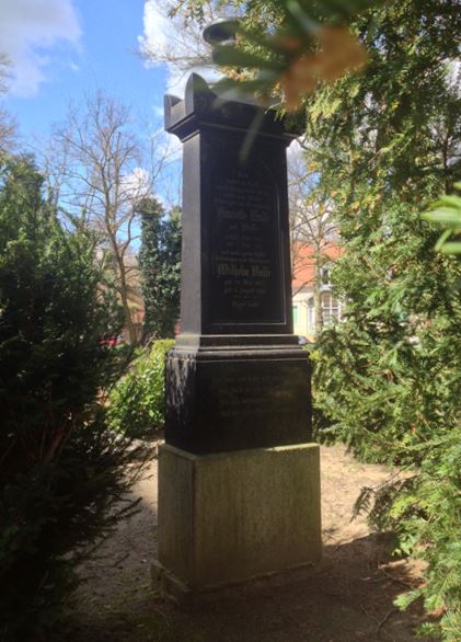 Grabstein Henriette Busse, geb. Busse, Friedhof Stahnsdorf, Brandenburg