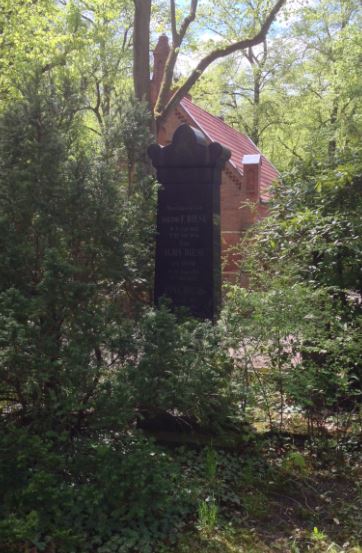 Grabstein Alma Biese, geb. Graab, Friedhof Zehlendorf, Onkel-Tom-Str., Berlin