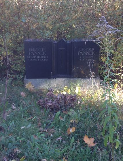 Grabstein Elisabeth Pannek, geb. Barborsick, Friedhof Schönow, Berlin-Zehlendorf, Deutschland