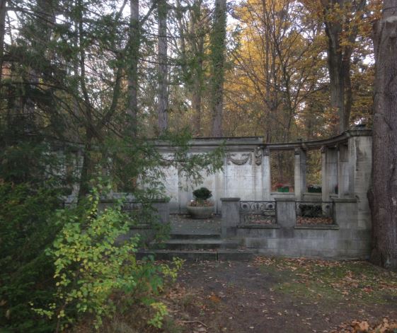 Grabstein Johanna Vielmetter, geb. Berthold, Friedhof Steglitz, Berlin, Deutschland