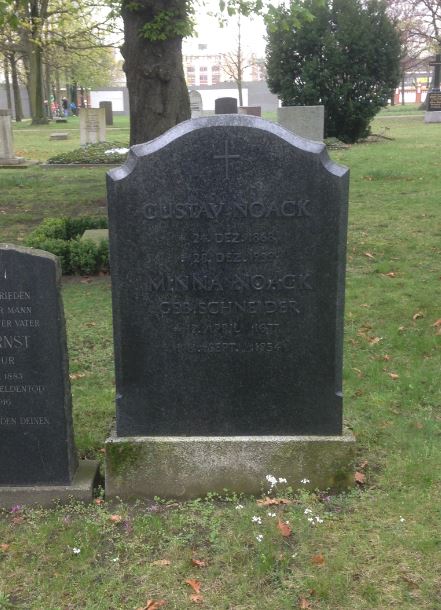 Grabstein Minna Noack, geb. Schneider, Invalidenfriedhof Berlin, Deutschland