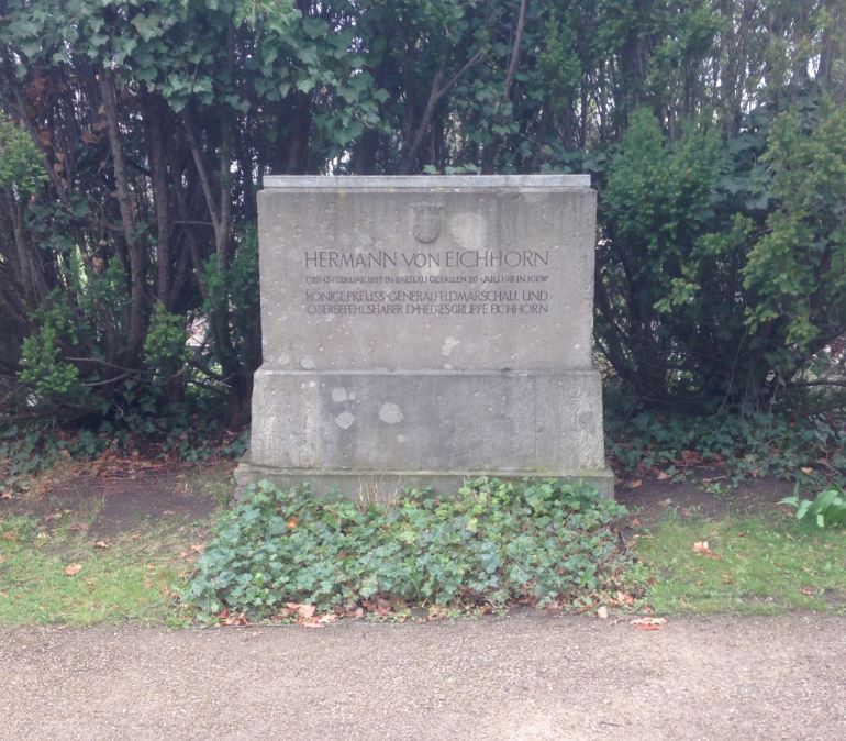 Grabstein Hermann von Eichhorn, Invalidenfriedhof Berlin, Deutschland