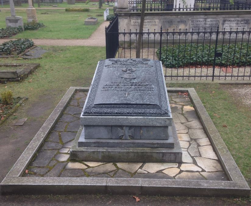 Grabstein Hans von Seeckt, Invalidenfriedhof Berlin, Deutschland