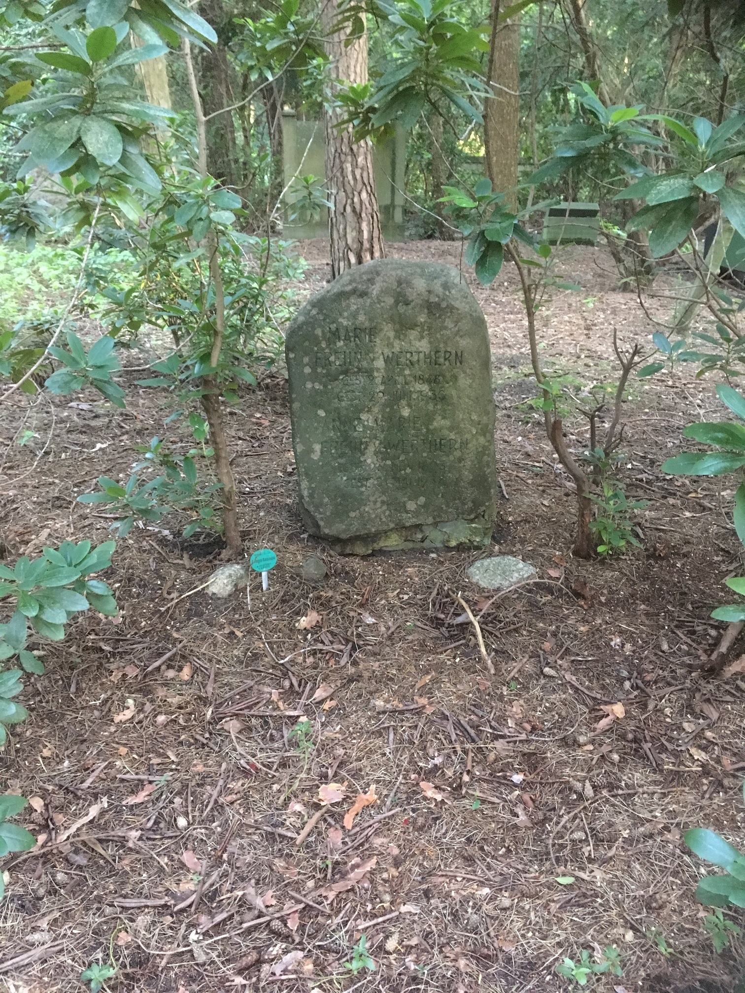 Grabstein Marie Freiin von Werthern, Parkfriedhof Lichterfelde