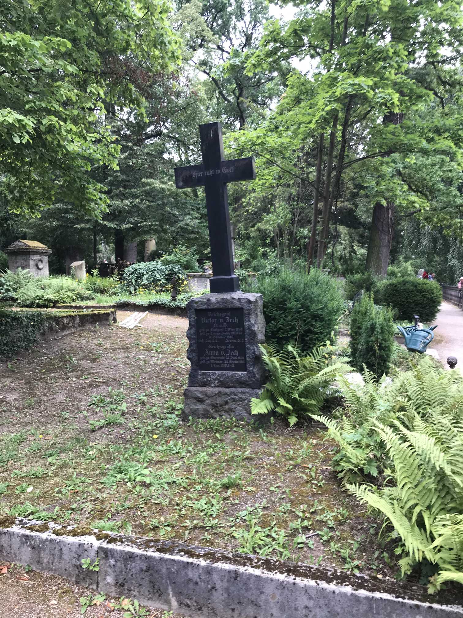 Grabstein Anna Reichsgräfin von Zech, Hauptfriedhof Weimar, Thüringen, Deutschland